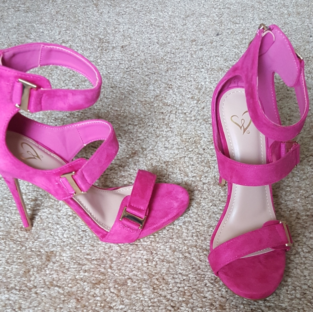 Windsor brand hot pink high heels